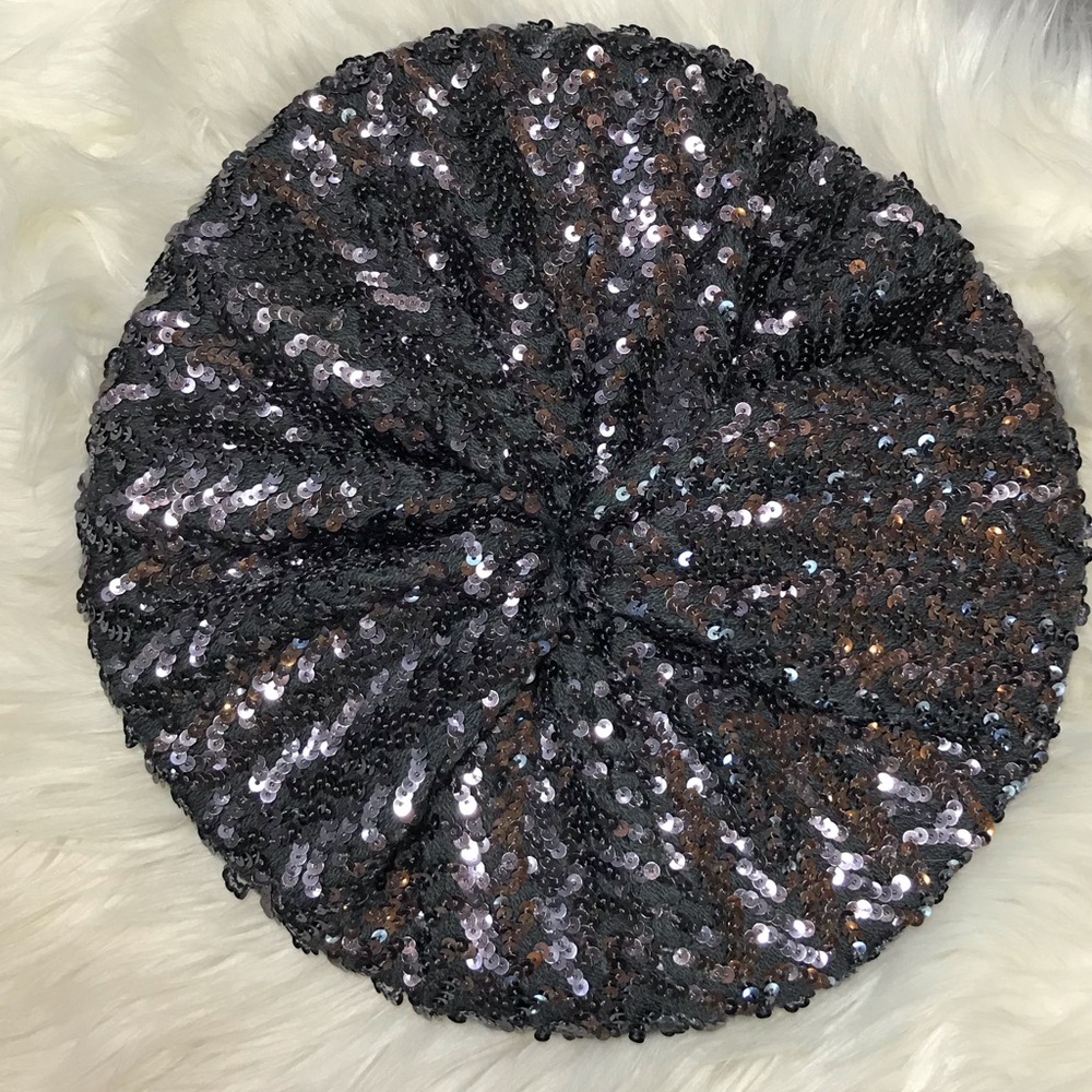 Grey sequins fashion beret